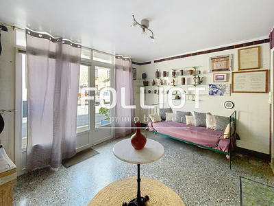 Maison - 200 m² - 7 pièces