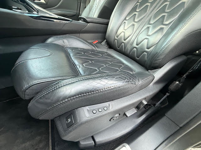 Peugeot 3008 2.0 Blue Hdi 180 Eat6 Gt Attelage et Toit Panoramique