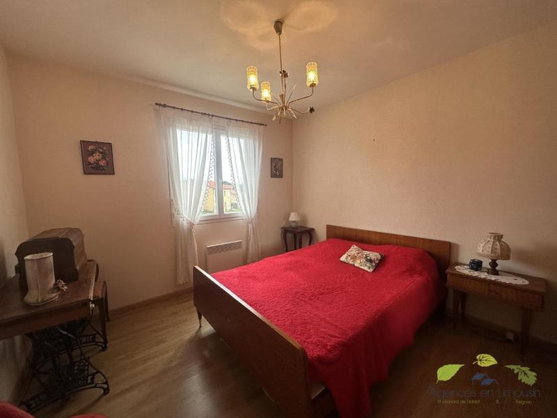 Pavillon - 90 m² - 4 pièces