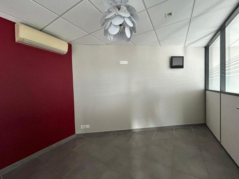 Local commercial - 80 m²