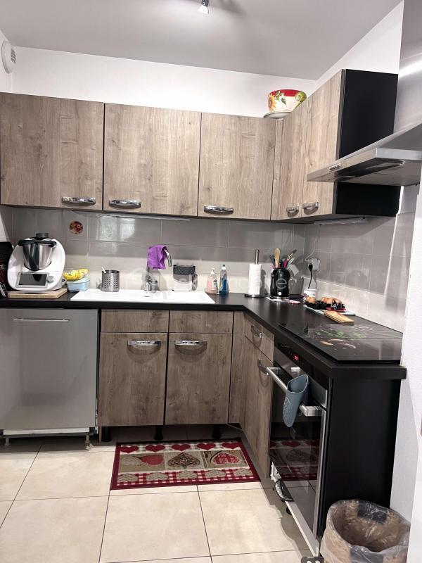 Maison - 85 m² - 5 pièces