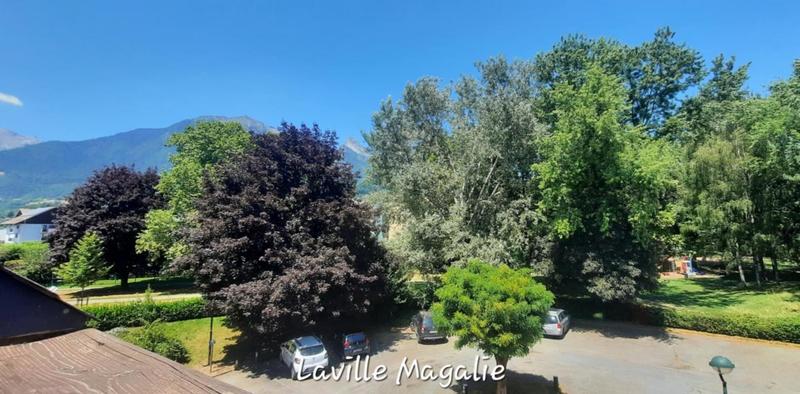 Appartement - 83 m² - 5 pièces