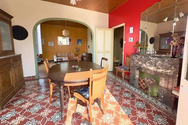 Maison - 170 m² - 7 pièces