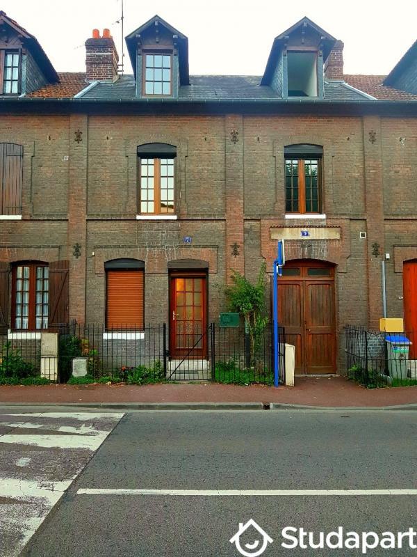 Chambre - 13 m² - 1 pièce