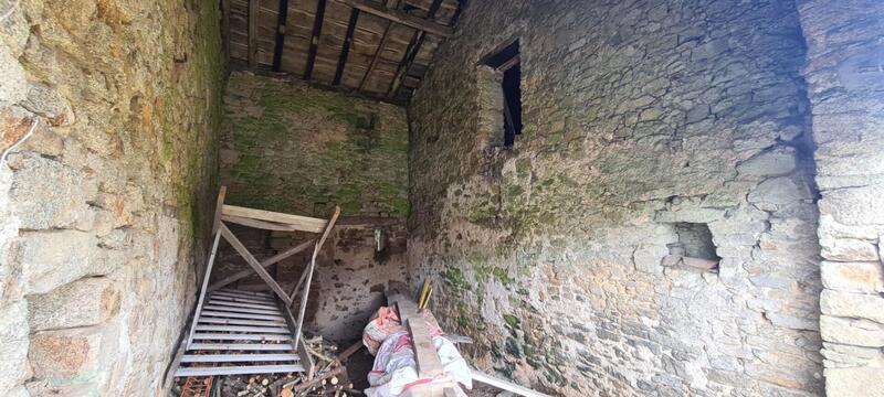 Grange - 75 m² - 3 pièces