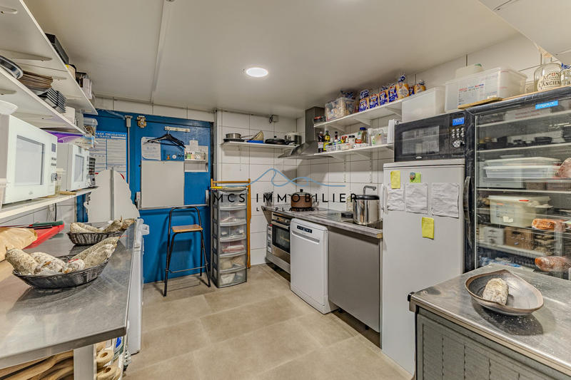 Fonds de commerce - Hôtellerie / Restauration - 132 m²