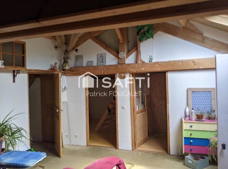 Maison - 263 m² - 9 pièces