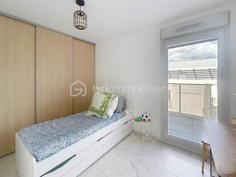 Appartement - 103 m² - 5 pièces