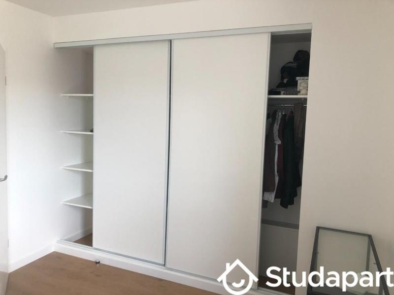 Chambre - 12 m² - 1 pièce