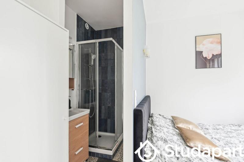 Chambre - 11 m² - 1 pièce