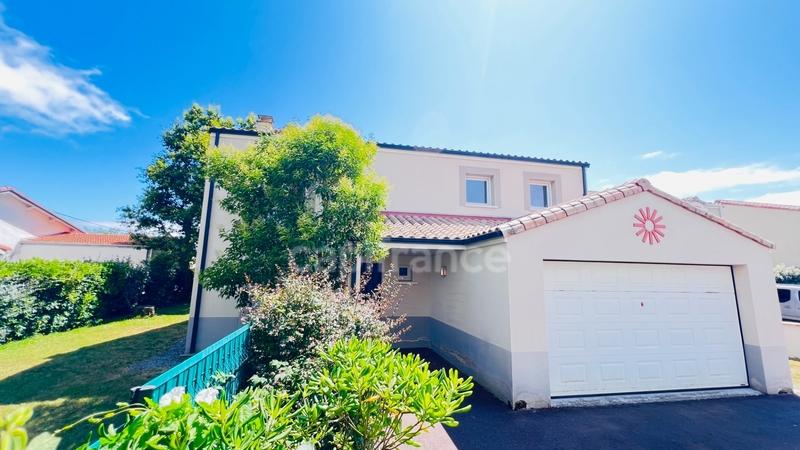 Maison - 132 m² - 5 pièces