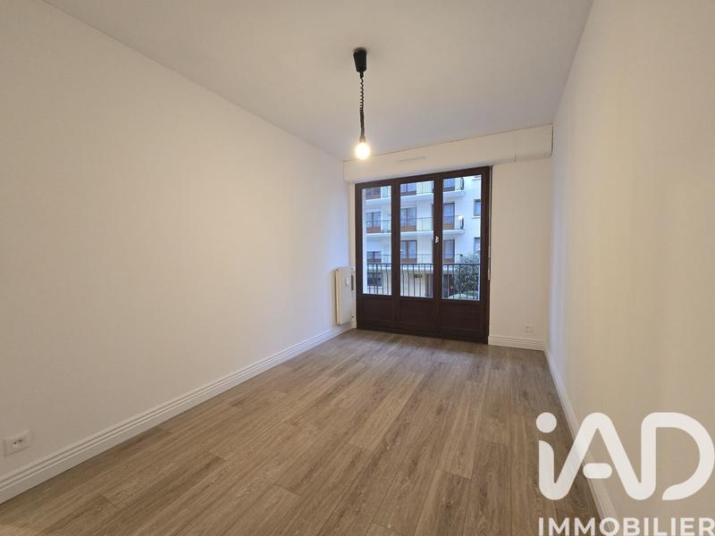 Appartement - 95 m² - 5 pièces