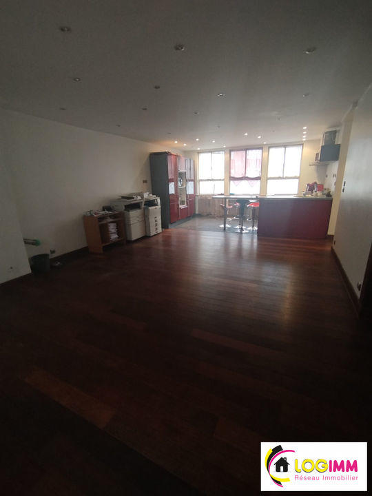 Appartement - 168 m² - 5 pièces