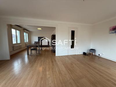 Appartement - 111 m² - 5 pièces