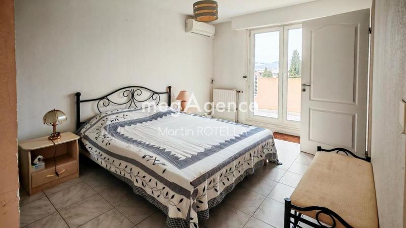 Appartement - 131 m² - 4 pièces