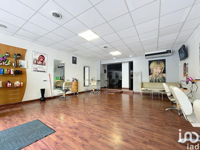 Local commercial - 110 m²