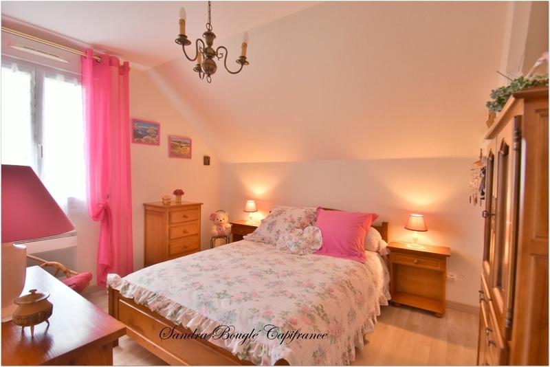 Maison - 130 m² - 7 pièces