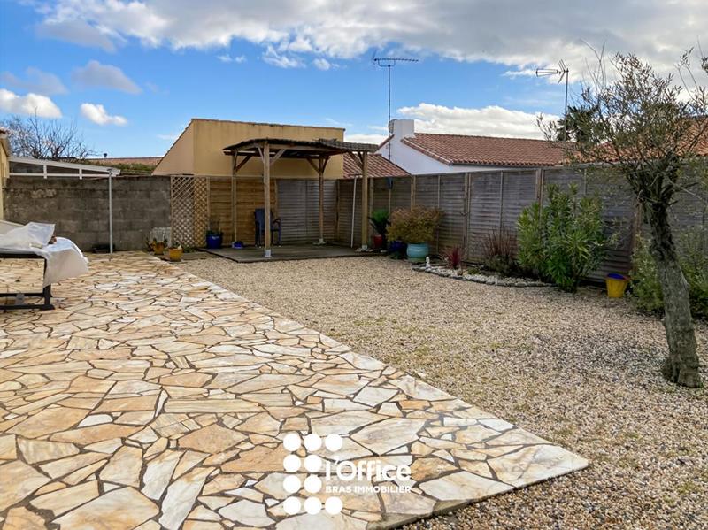 Maison - 80 m² - 3 pièces