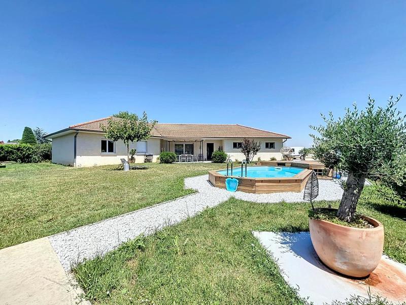 Maison - 160 m² - 5 pièces