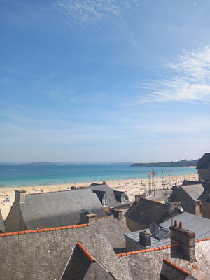 Fonds de commerce - 1 131 m²