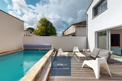 Maison - 189 m² - 5 pièces