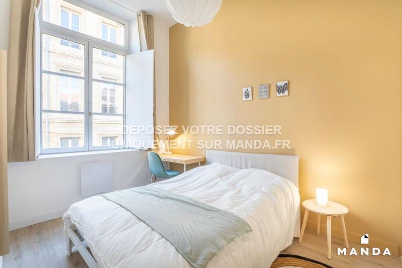 Chambre - 10 m² - 4 pièces