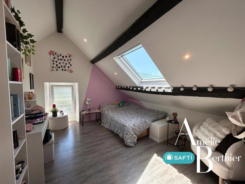 Maison - 200 m² - 8 pièces