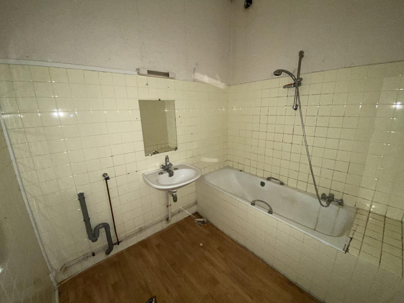 Maison - 171 m² - 8 pièces