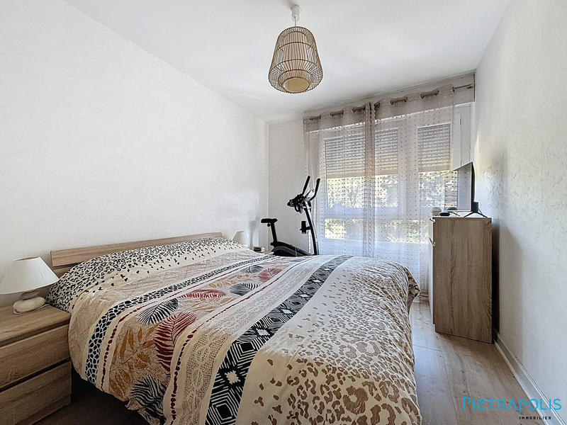 Appartement - 81 m² - 3 pièces