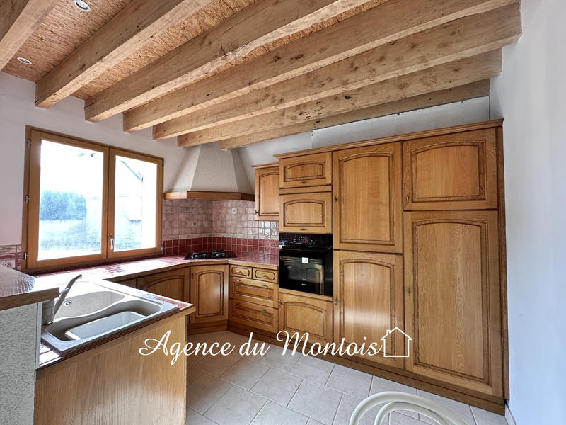 Maison - 102 m² - 4 pièces