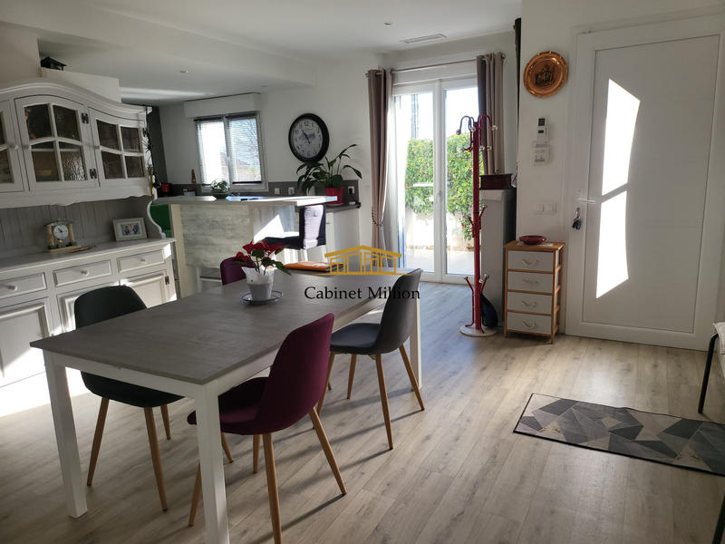 Maison - 111 m² - 5 pièces