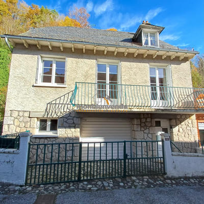 Maison traditionnelle - 115 m² - 6 pièces