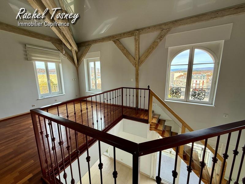 Duplex - 132 m² - 6 pièces