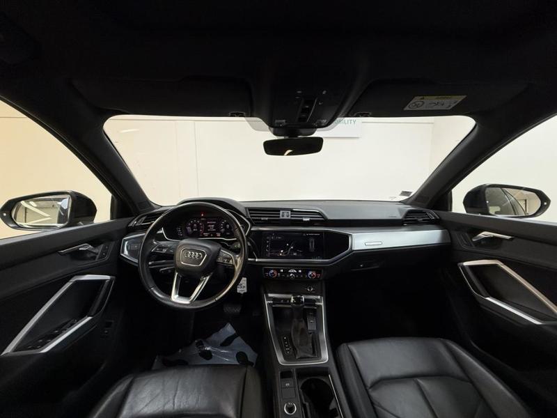 Audi Q3 II 1.5 35 Tfsi 150 s tronic Design Luxe