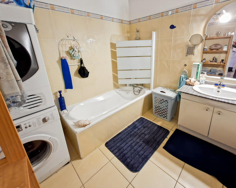 Villa - 90 m² - 4 pièces