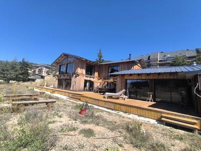 Maison - 350 m² - 10 pièces