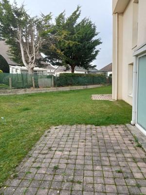 Local d'activité / Entrepôt - 319 m² - 18 pièces