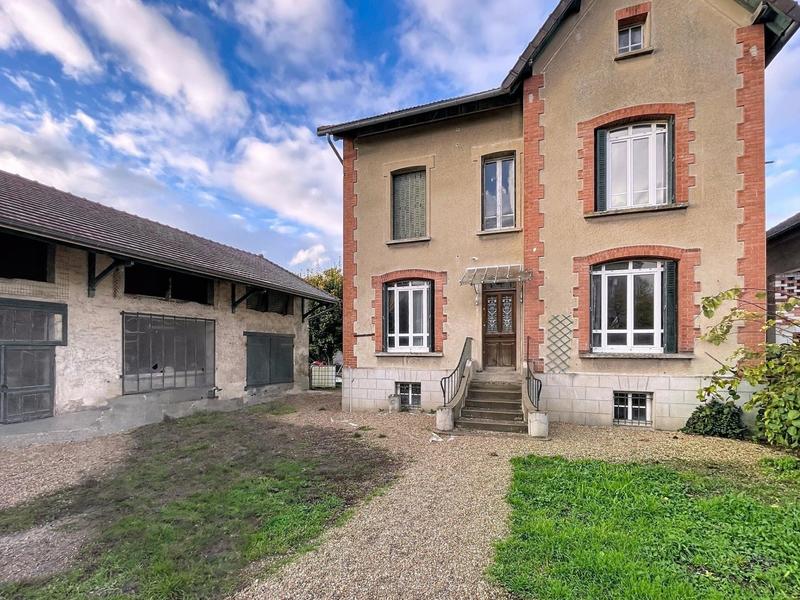 Maison - 120 m² - 6 pièces