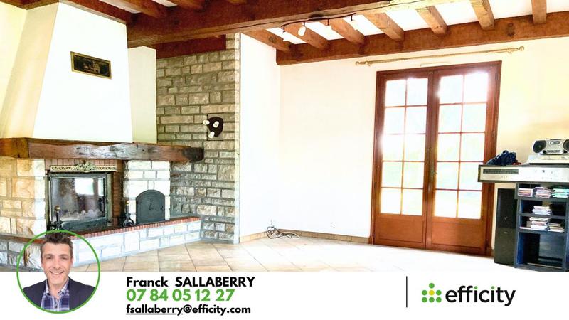 Maison - 215 m² - 9 pièces