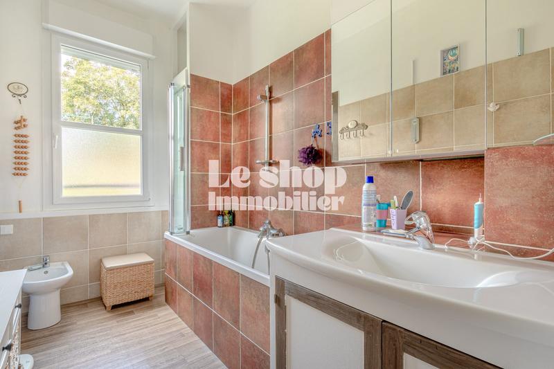 Maison - 131 m² - 6 pièces