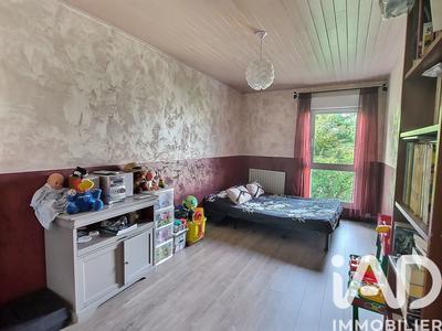 Appartement - 77 m² - 4 pièces