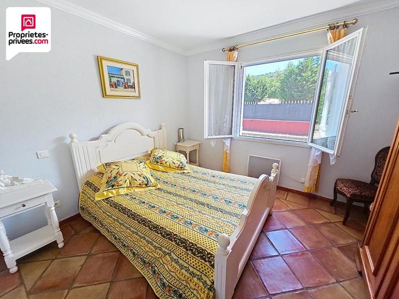 Villa - 162 m² - 6 pièces