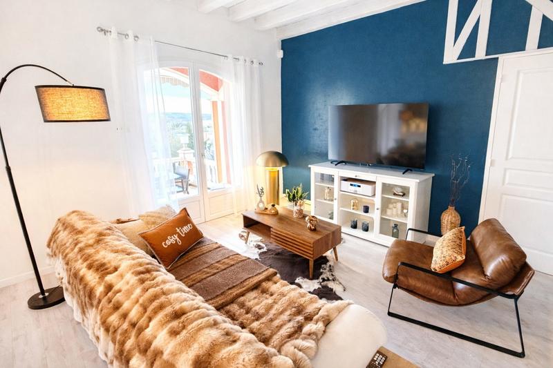 Maison traditionnelle - 129 m² - 6 pièces