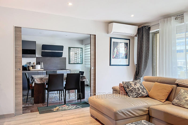 Appartement - 72 m² - 3 pièces