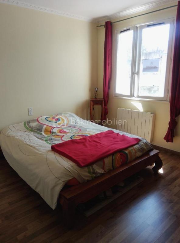 Château - 87 m² - 4 pièces