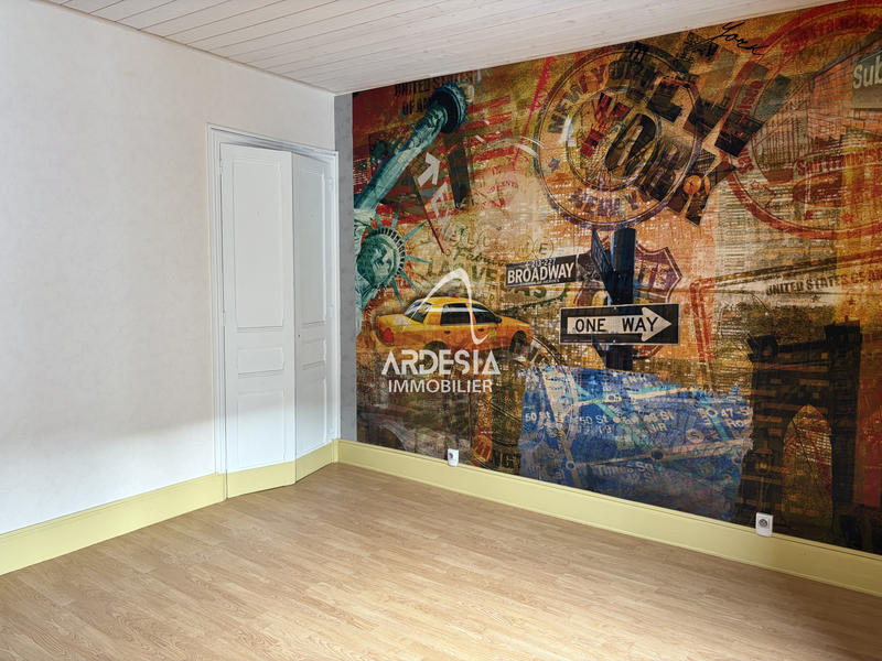 Appartement - 83 m² - 4 pièces