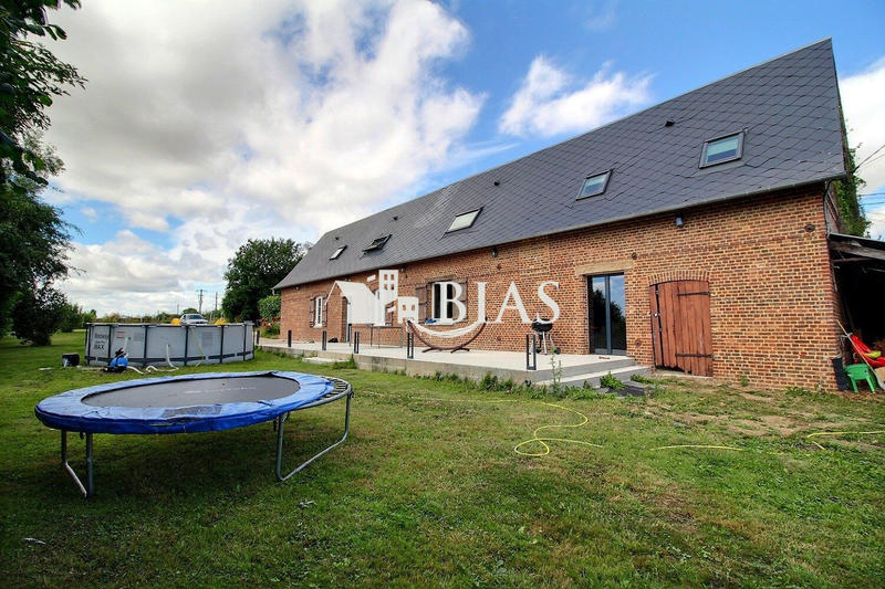 Maison - 170 m² - 6 pièces