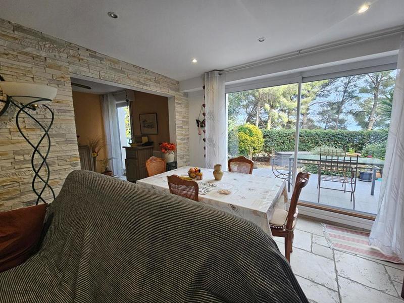 Appartement - 110 m² - 6 pièces