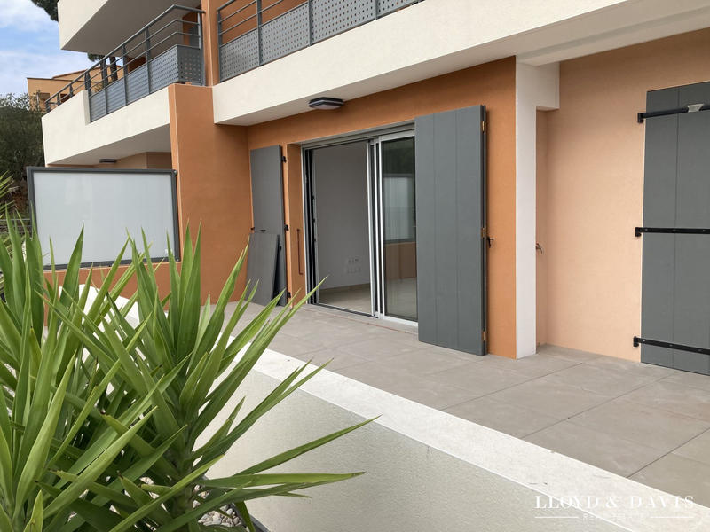 Appartement - 85 m² - 3 pièces