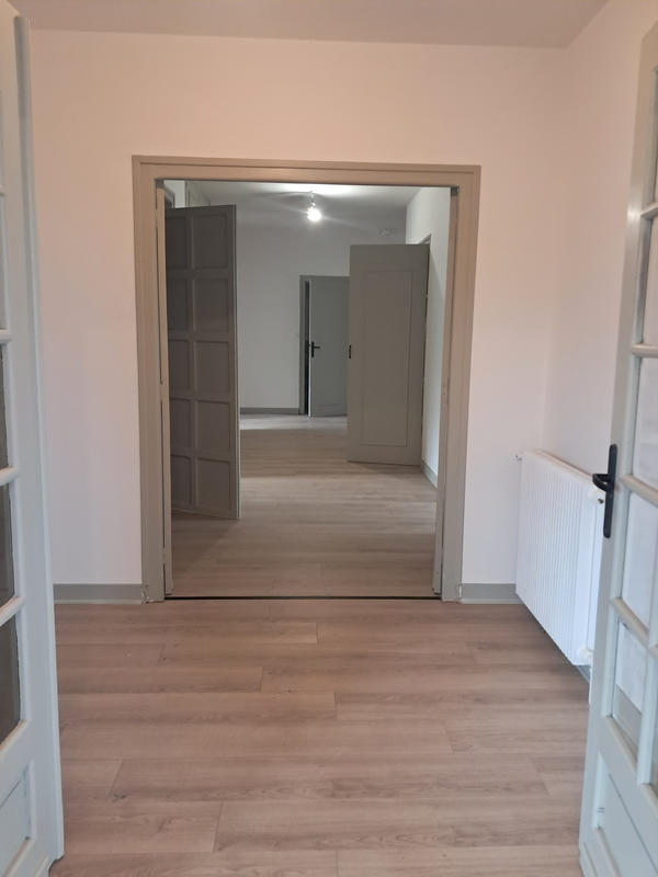 Appartement - 151 m² - 6 pièces